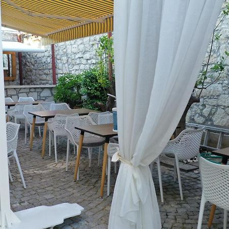 Neva Hotel Алачати Екстер'єр фото