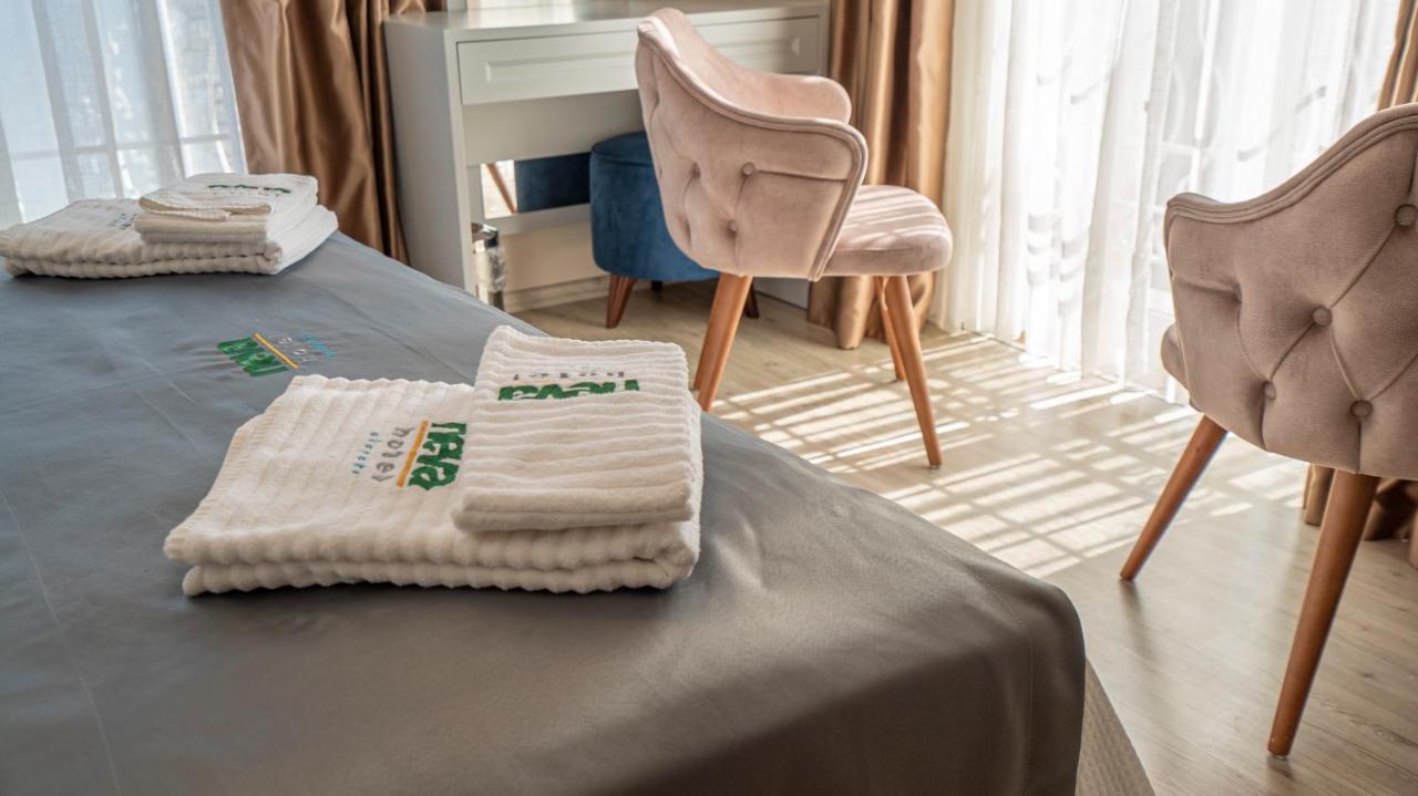 Neva Hotel Алачати Екстер'єр фото